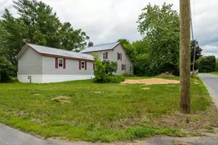 20 Ingalls St, Madison, ME 04950 - Photo 2