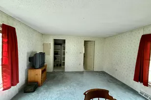 413 Kelley Mobile Homes Prk, Millinocket, ME 04462 - Photo 18
