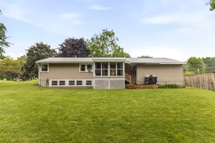 43 Ennis St, Westbrook, ME 04092 - Photo 2