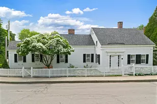 158 Russell Ave, Rockport, ME 04856 - Photo 4