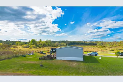 7 Edward Court, Fairfield, ME 04937 - Photo 4