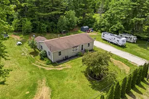 59 Edgecomb Rd, Lisbon, ME 04252 - Photo 2