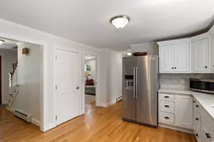 5 Bayberry Ln, Cape Elizabeth, ME 04107 - Photo 6