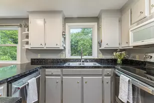 27 Gail Ln, Yarmouth, ME 04096 - Photo 12