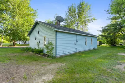 4 Mann Street, Howland, ME 04448 - Photo 12
