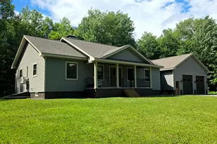 325 Bangor St, Houlton, ME 04730 - Photo 28