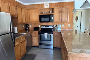 15 Bay Ave, Old Orchard Beach, ME 04064 - Photo 16