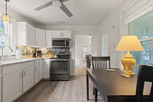 77 Ocean Ave, Old Orchard Beach, ME 04064 - Photo 14