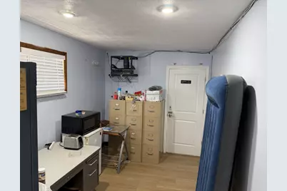 21, 27, 33 Depot Square, Mechanic Falls, ME 04256 - Photo 10