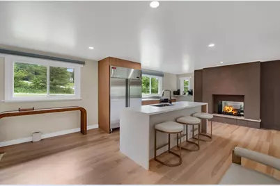317 Pond Road, Manchester, ME 04351 - Photo 6