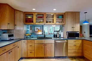 25 Delcliffe Ln, Lewiston, ME 04240 - Photo 8