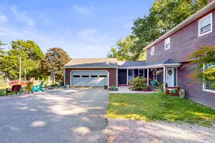 25 Delcliffe Ln, Lewiston, ME 04240 - Photo 70