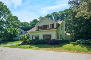 6 Highland Ave, Camden, ME 04843 - Photo 2