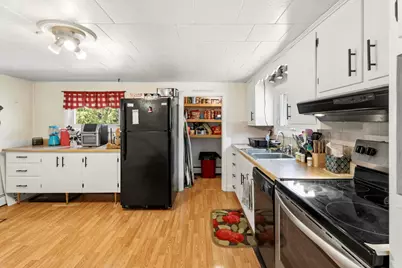 22 Pendleton Street, Brewer, ME 04412 - Photo 12