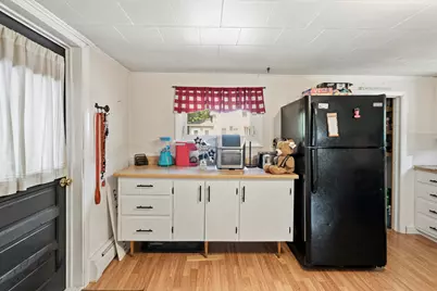 22 Pendleton Street, Brewer, ME 04412 - Photo 12
