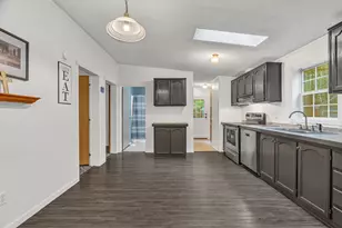 135 Ridgewood Dr, Warren, ME 04864 - Photo 16