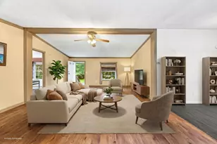 135 Ridgewood Dr, Warren, ME 04864 - Photo 8