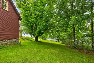 27 Highland Ave, South Berwick, ME 03908 - Photo 4