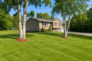 5 Michael Dr, Baileyville, ME 04694 - Photo 2