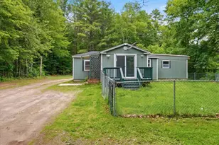 182 Manley Rd, Auburn, ME 04210 - Photo 2