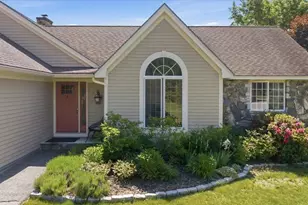 641 N Parish Rd, Turner, ME 04282 - Photo 6