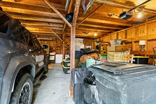 33 Cottage St, Fairfield, ME 04901 - Photo 26