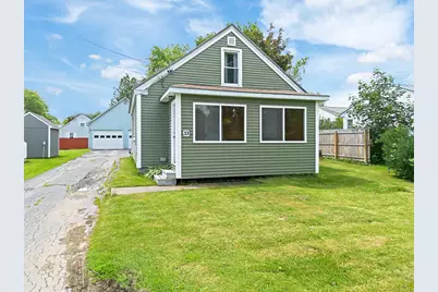 33 Cottage Street, Fairfield, ME 04901 - Photo 28