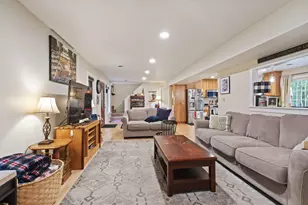 423 Gorden Rd, Readfield, ME 04355 - Photo 18