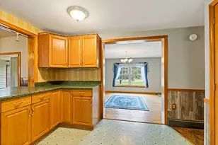 1050 Main St, Palmyra, ME 04965 - Photo 14