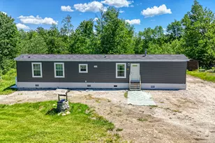 19 Swan Rd, New Sharon, ME 04955 - Photo 4