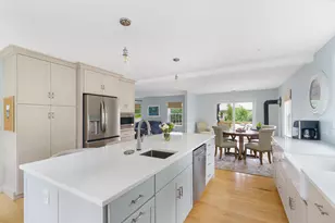 211 Oak St, Bath, ME 04530 - Photo 12