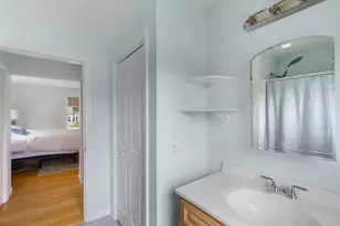 211 Oak St, Bath, ME 04530 - Photo 22