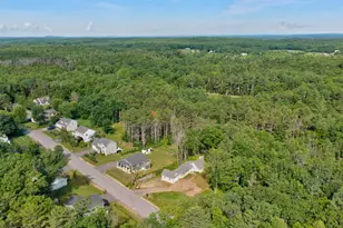 11 Ledgewood Dr, Brunswick, ME 04011 - Photo 36