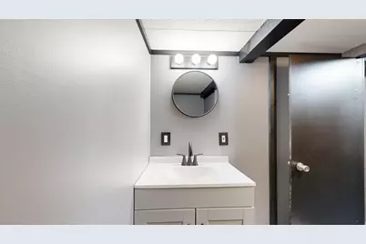 26 Columbia Street, Lewiston, ME 04240 - Photo 52
