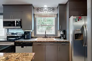 26 Columbia St, Lewiston, ME 04240 - Photo 10