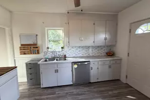 9 Hancock St, Caribou, ME 04736 - Photo 16