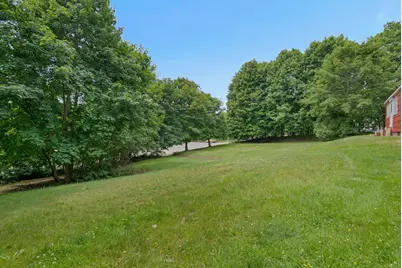 5 Nob Hill Avenue, Lewiston, ME 04240 - Photo 12