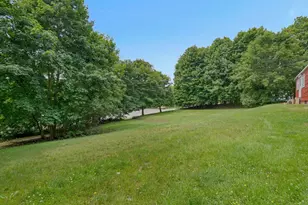 5 Nob Hill Ave, Lewiston, ME 04240 - Photo 12