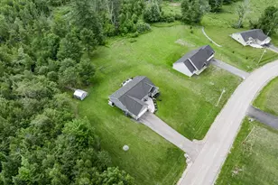 51 Knl Crst Dr, Bangor, ME 04401 - Photo 32