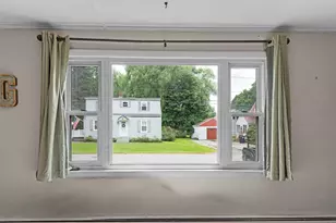 24 Cottage St, Fairfield, ME 04937 - Photo 6