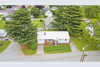 24 Cottage Street, Fairfield, ME 04937 - Photo 26