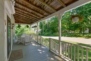 21 Beach Ave, Long Island, ME 04050 - Photo 2