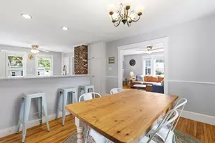 13 Hicks St, Portland, ME 04103 - Photo 12