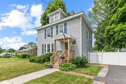13 Hicks Street, Portland, ME 04103 - Photo 2