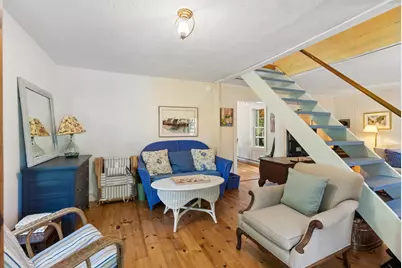 28 Beach Avenue, Long Island, ME 04050 - Photo 4