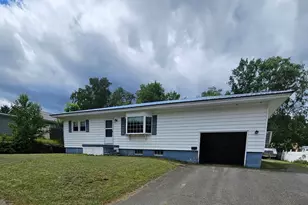 30 Ohio St, Millinocket, ME 04462 - Photo 2