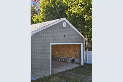 30 Ohio Street, Millinocket, ME 04462 - Photo 18