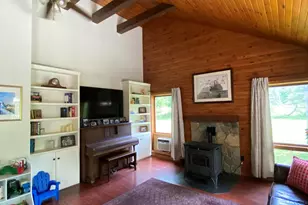 1096 Smithfield Rd, Belgrade, ME 04917 - Photo 20