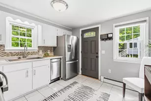 147 Pinecrest Rd, Portland, ME 04102 - Photo 4