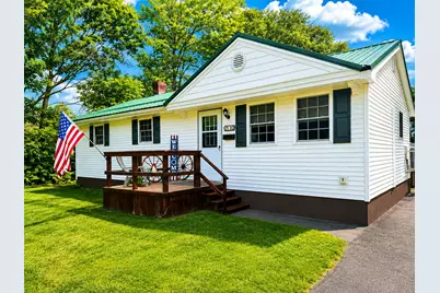 25 1/2 Elm Street, East Millinocket, ME 04430 - Photo 1